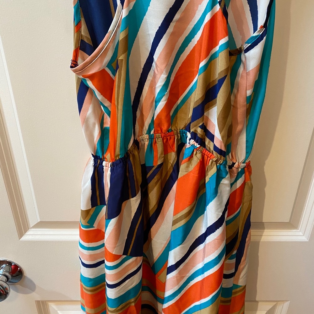 High/Low Dress - Picture 3 of 5